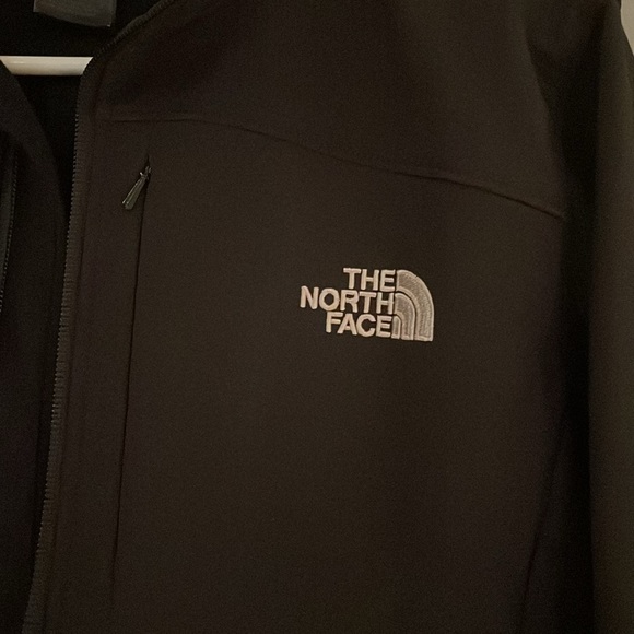 North face apex jacket - Picture 2 of 8